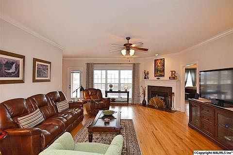 4th image of 230 Bishop Farm Way NW