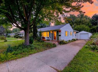 65 Merlham Dr, Madison, WI 53705