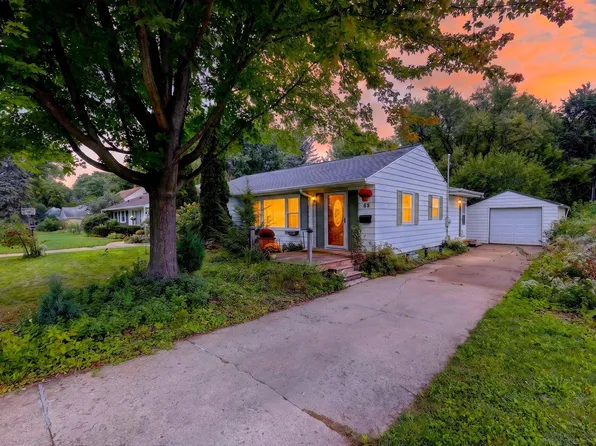 65 Merlham Dr, Madison, WI 53705