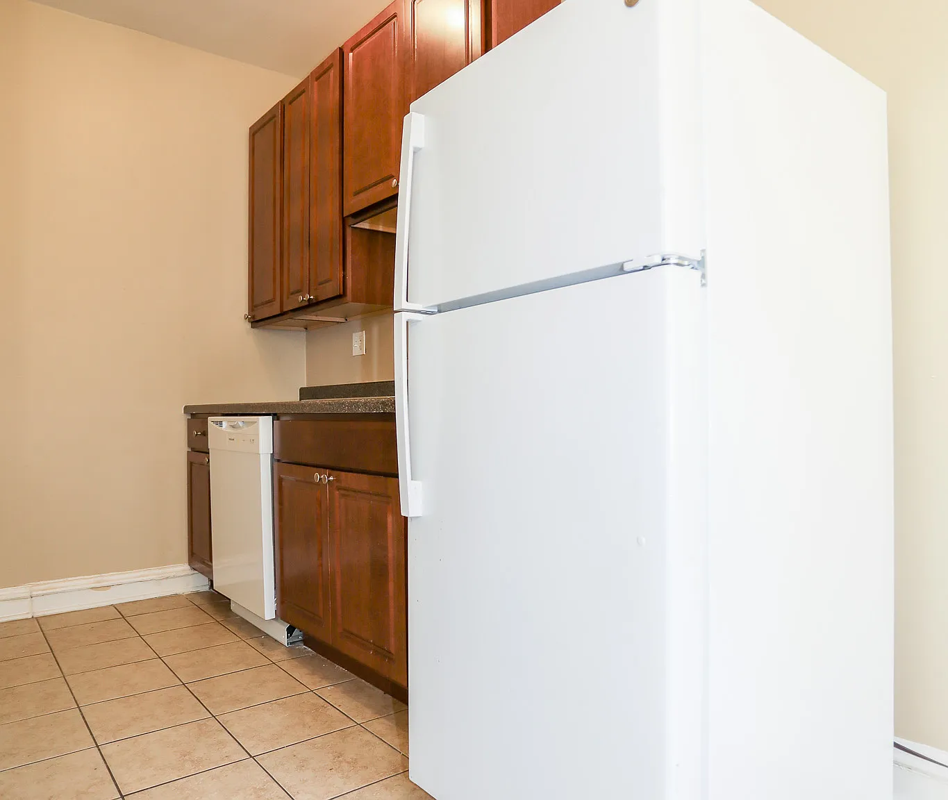 Studio, $1,350 — Photo 2