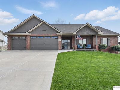 8153 Swallowtail St, Papillion, NE, 68046