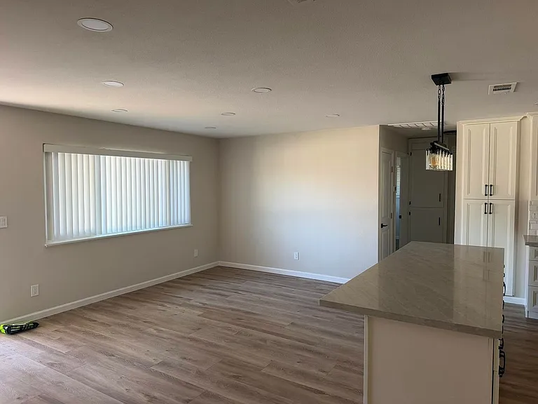 6119 Stanley Ave — Photo 4