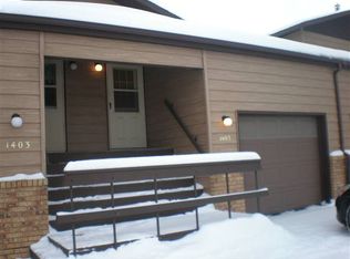 1405 11 1/2 Ave SW, Minot, ND 58701