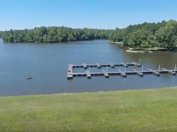 908 Excalibur Trl, Cedar Grove, TN 38321