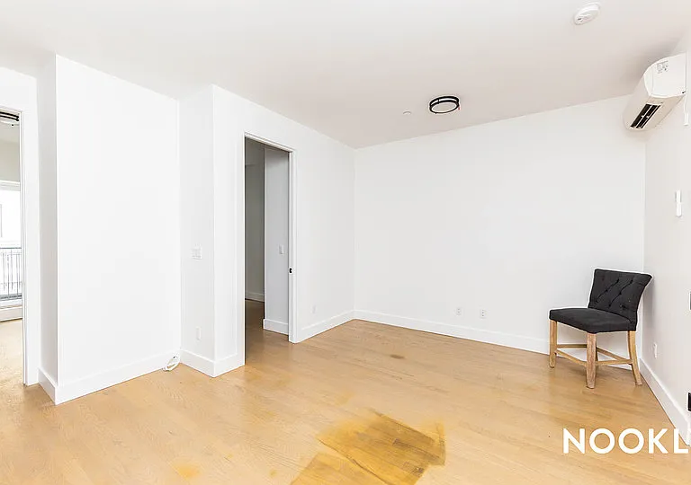 1189 Broadway #2B — Photo 4
