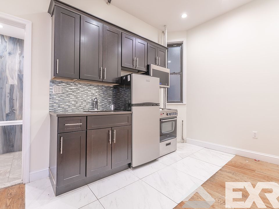 2nd image of 24 Rogers Ave #1BB
