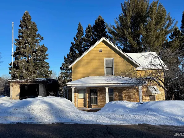 168 Saginaw St, Ishpeming, MI 49849