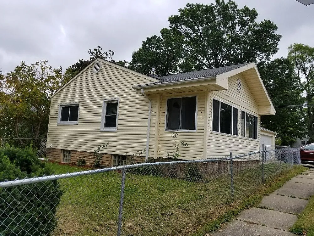 81 N Merrimac St photo 1
