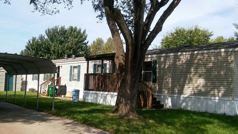 1st image of 15 Jasmine Ln