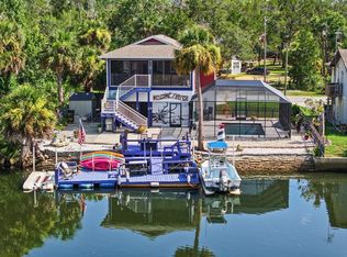 6241 Colony Cir, Weeki Wachee, FL 34607