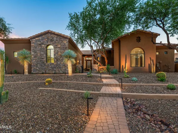 9433 E MONUMENT Drive, Scottsdale, AZ 85262