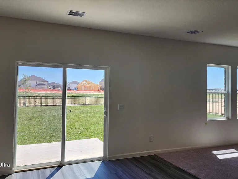 27215 Blue Pool Dr — Photo 12