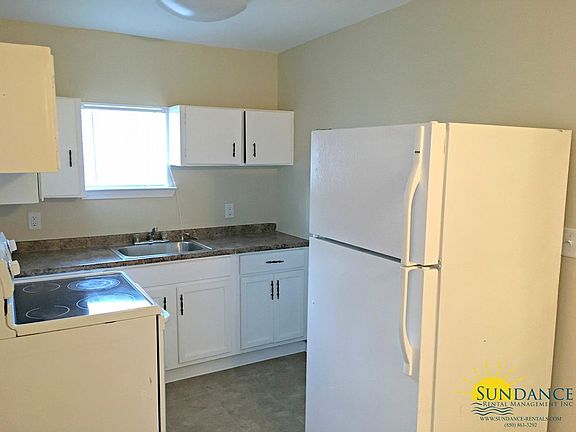 4th image of 409B Niceville Ave