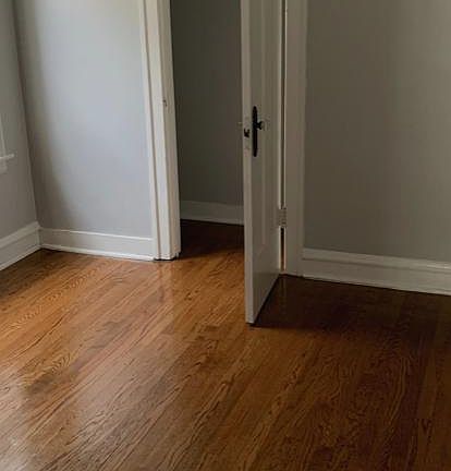 3rd image of 10630 S Avenue A Floor 2