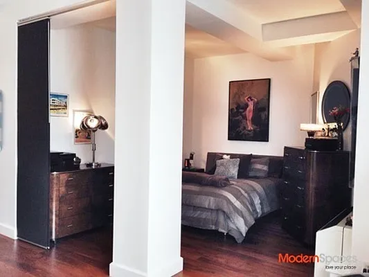 Sold by Modern Spaces | media 2
