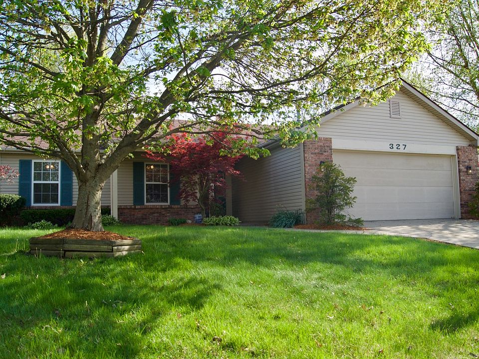 1st image of 327 Cromwell Ct