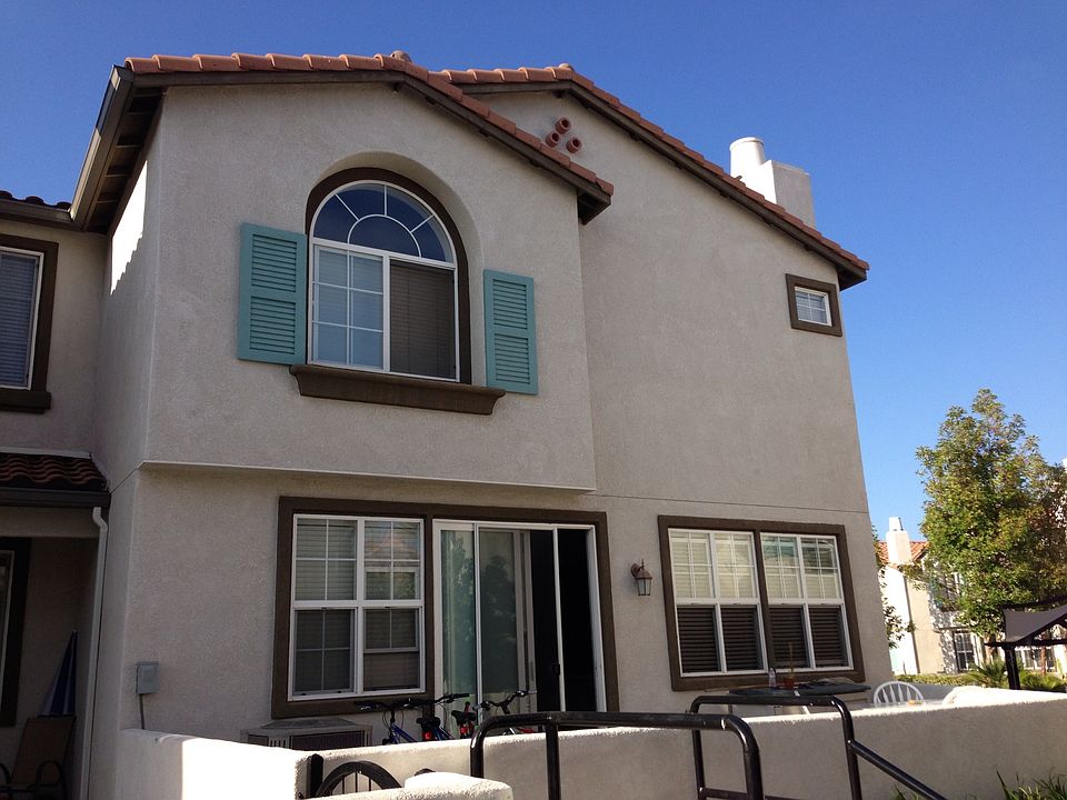 2nd image of 2353 Anderton Dr SE