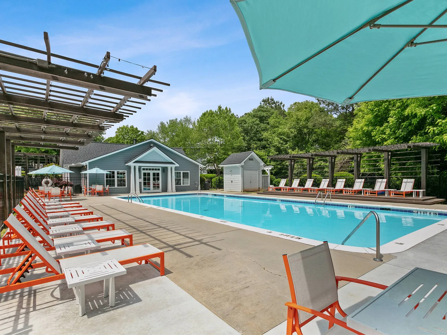Aqua at Sandy Springs — Photo 3