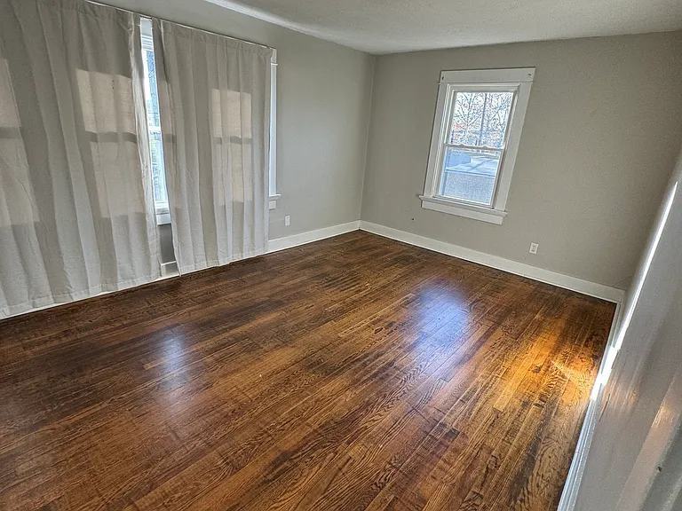 3015 Wayne Ave — Photo 18