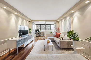 Sold by Hauseit LLC