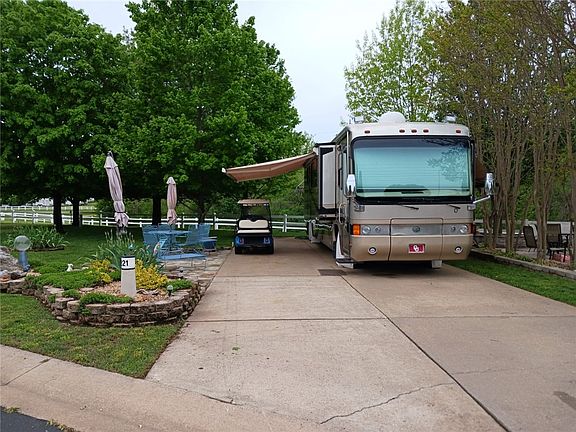 4th image of 1229 County Road 663 Lot 221