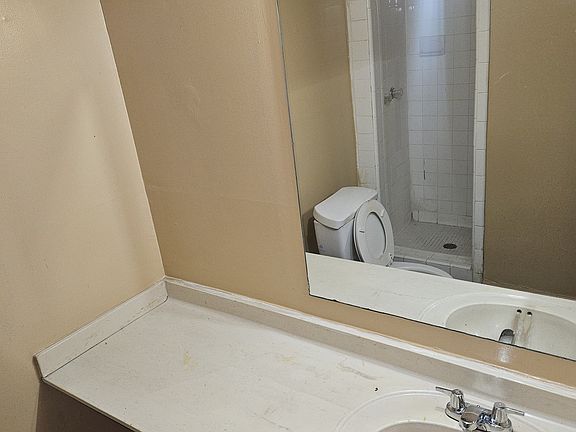5th image of 1987 Whitehall Forest Ct SE