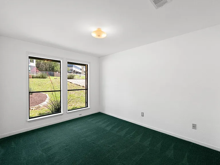 3303 Sanderling Trl — Photo 21