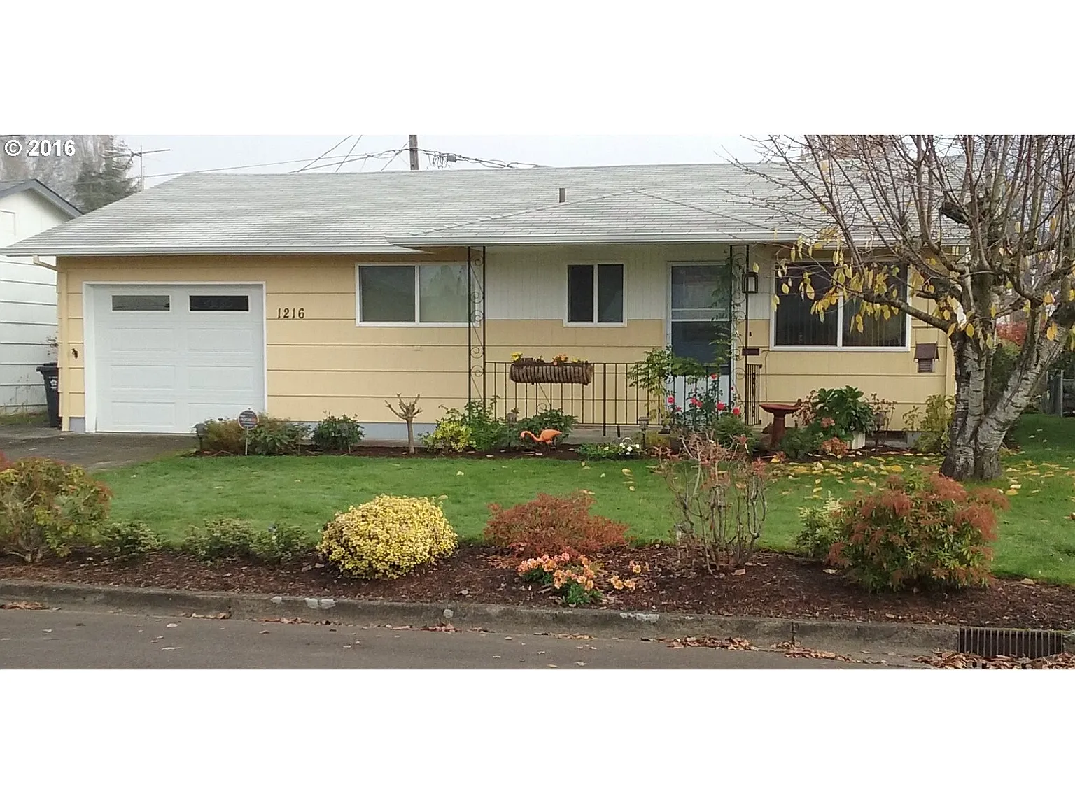 1216 Stanfield Rd photo 1