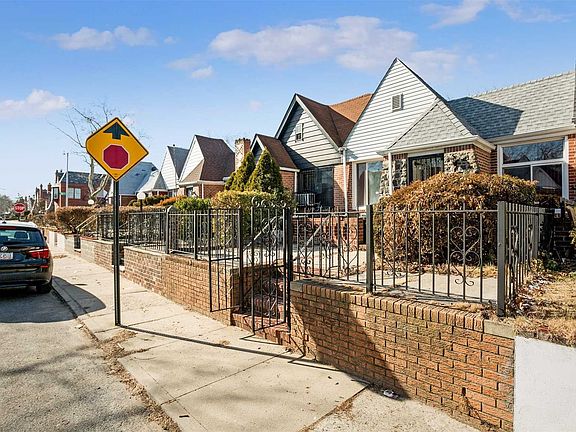 3rd image of 115108 227th St