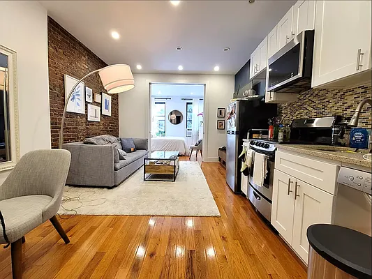 Rented by Living New York | media 6