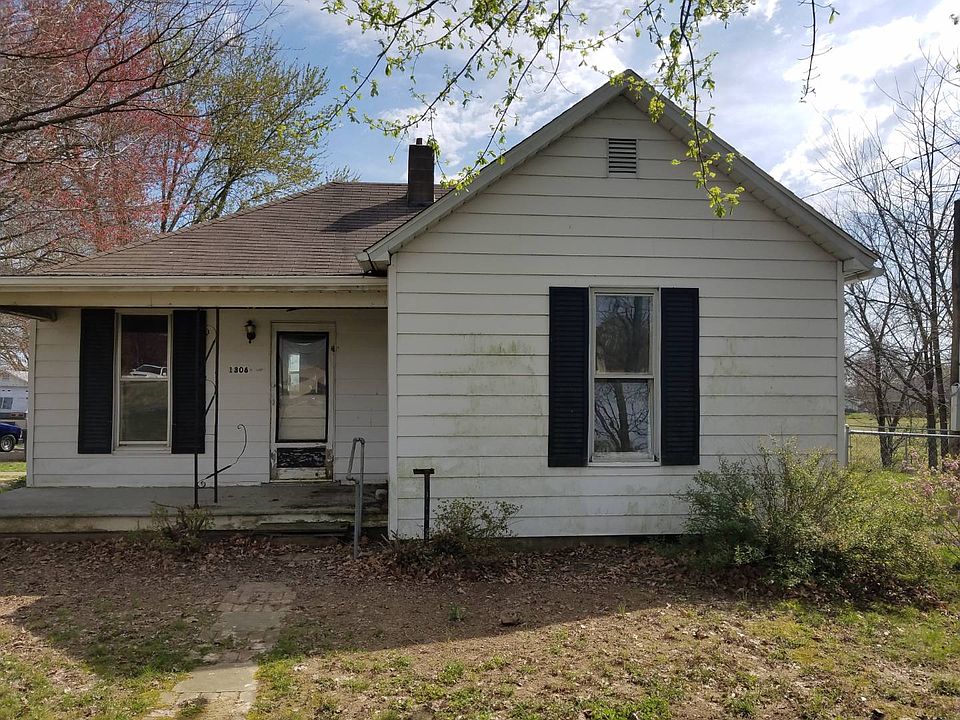 1st image of 1306 Old Main St