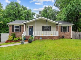 724 Burgoyne Dr, Fayetteville, NC 28314