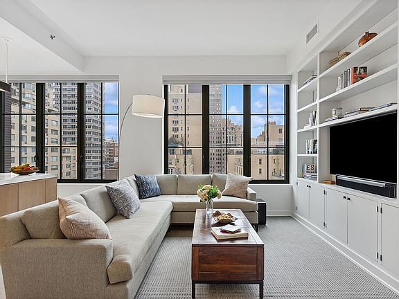 3rd image of 959 1st Ave #10C