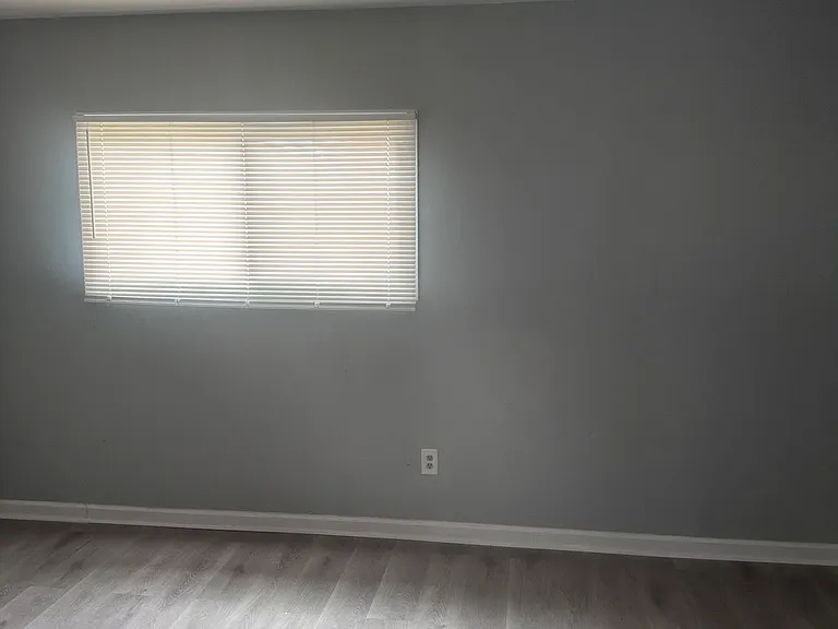 945 Peabody Ave #7 — Photo 12