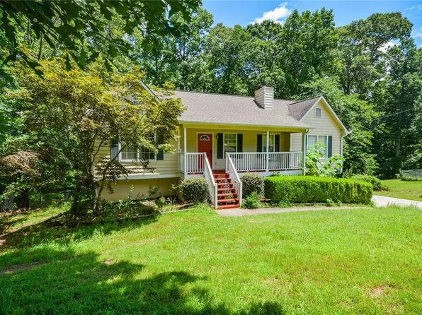 256 Thornbrooke Dr, Hiram, GA 30141