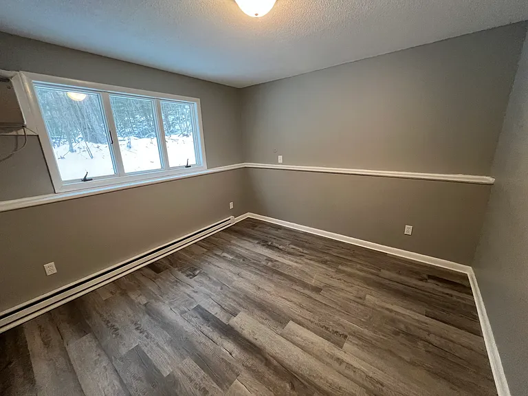 154 Amherst Rd #11 — Photo 3