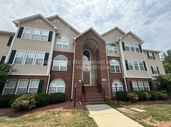 521 Mill Pond Dr, Winston Salem, NC 27106