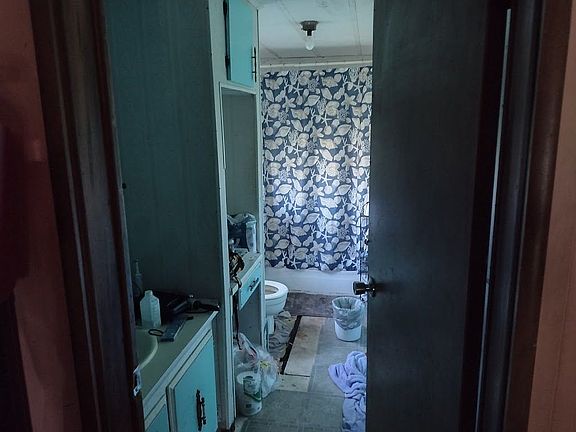 2nd image of 538 Karla Dr