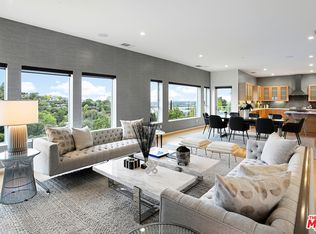 3669 Berry Dr, Studio City, CA 91604