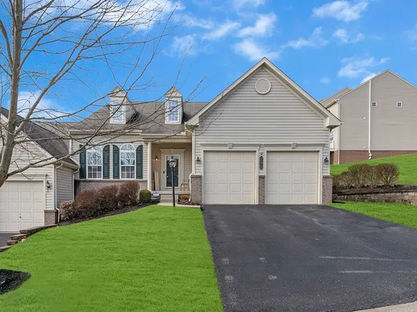 211 Maple Ridge Dr, Canonsburg, PA 15317