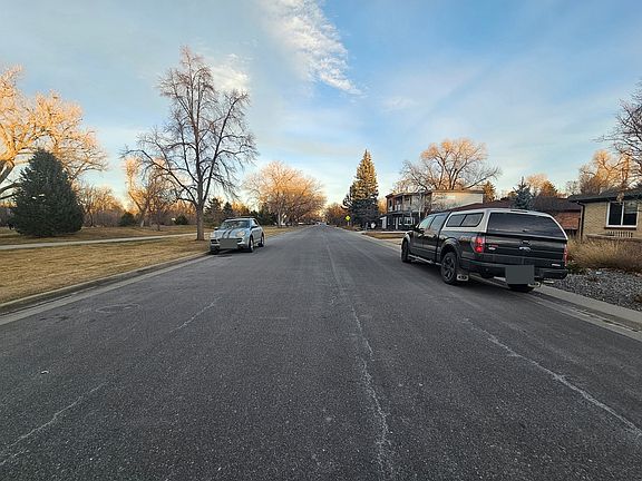 4th image of 7850 W 59th Ave