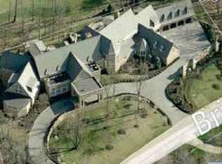 545 Bristol Dr, Aurora, OH 44202