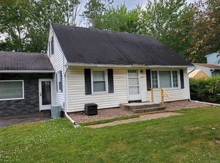 2103 Cold Springs Rd, Liverpool, NY 13090
