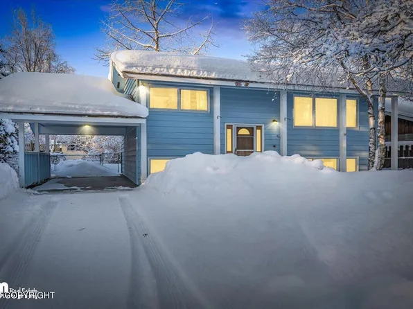 4612 Pavalof St, Anchorage, AK 99507