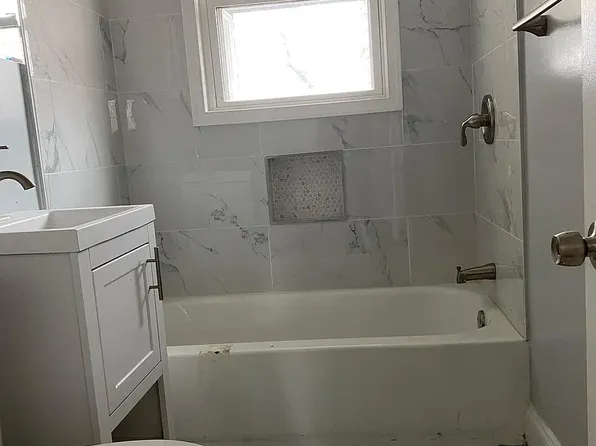 (undisclosed Address), Pikesville, MD 21208