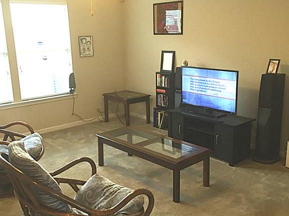 4th image of 16635 Burnell Oaks Ln