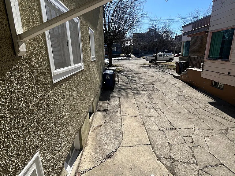 1812 W Pacific Ave #2 — Photo 4