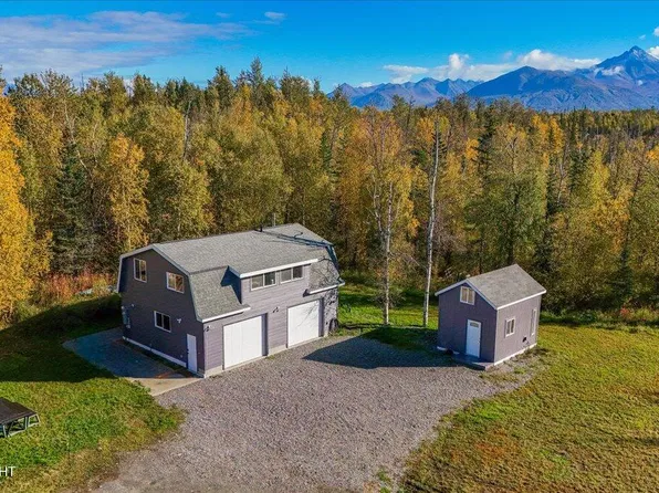10100 E Tern Dr, Palmer, AK 99645
