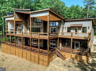 356 Mountain Ridge Dr, Blue Ridge, GA 30513