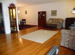 755 Cherry St, New Milford, NJ 07646